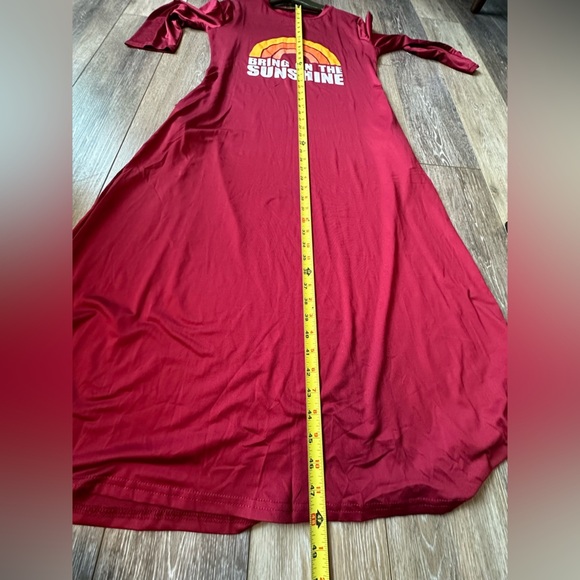 🛍️ 100% polyester long sleeve dress.new never worn. - Picture 3 of 6